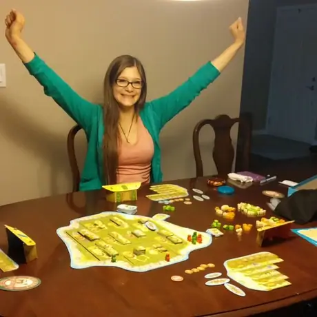 Mary wins Hawaii!