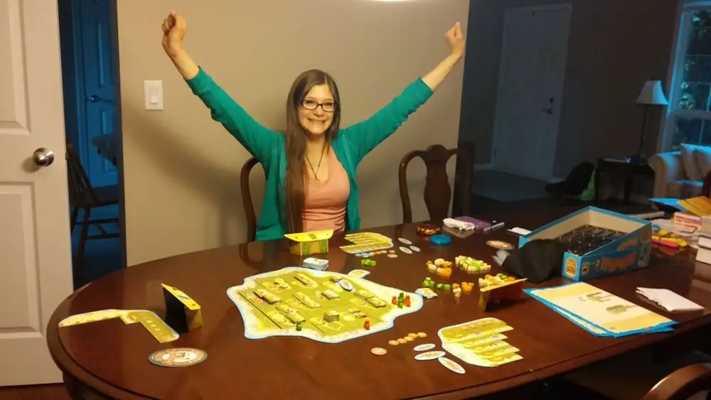 Mary wins Hawaii!