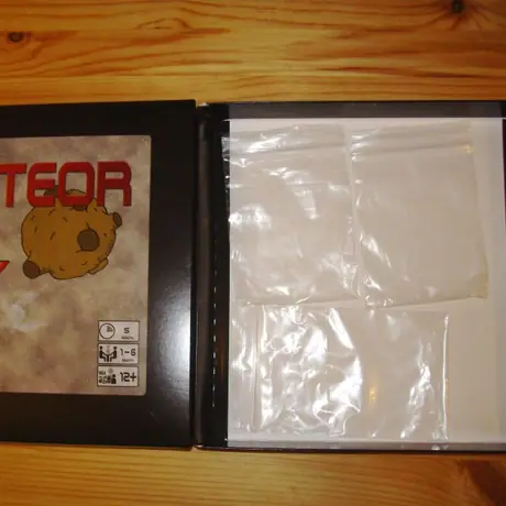 The Game Crafter box Meteor came in