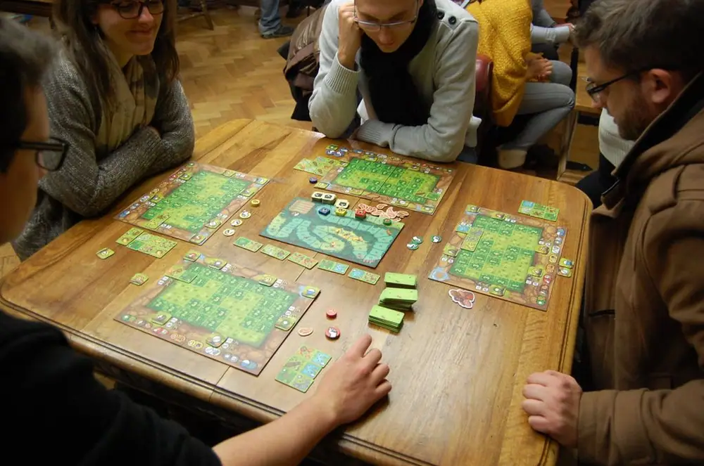 Play in a shop in Lyon (France), Jannuary 2015