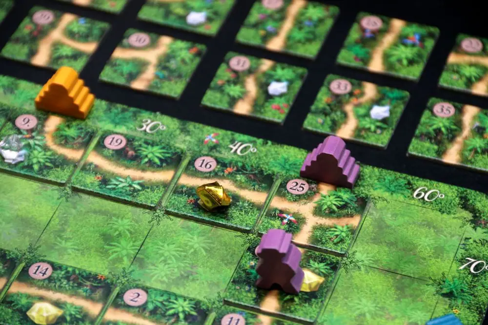 After a long boat trip, the treasure hunters have reached the island of Karuba and can go on the hunt for hidden treasures @ Spiel in Essen 2015