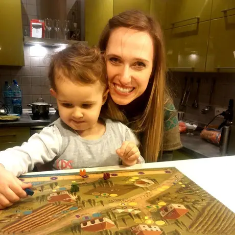 Viticulture Essential Edition - first look with my lovely wife Paulina and sweet doughter Zuzanna. ;)