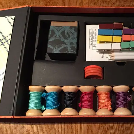 The amazing components inside the box
