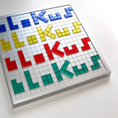 Playing with Blokus... solo!