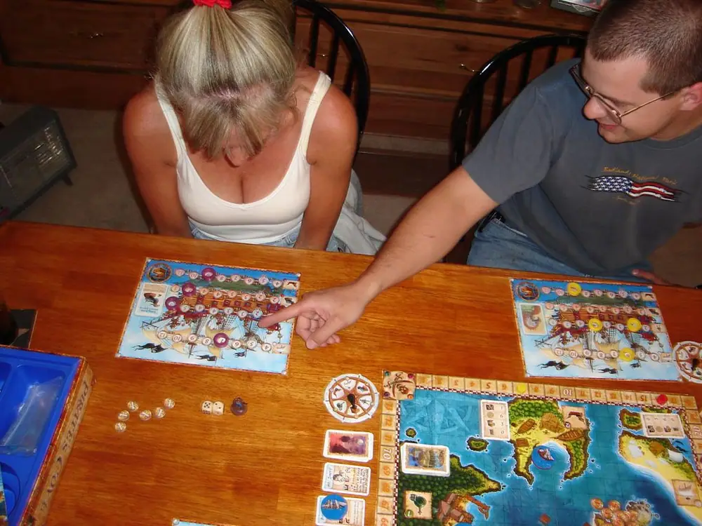 Angus places a hit on Miss Panda's booming sails