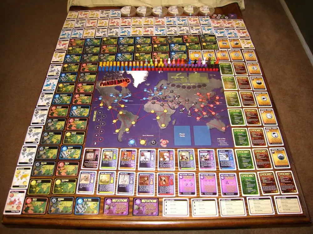 Pandemic + On the Brink - All cards and bits!